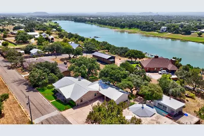 204 Sunset Drive, Llano, TX 78643 - Photo 1