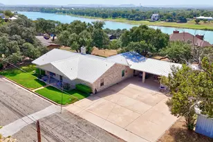 204 Sunset Dr, Llano, TX 78643 - Photo 42
