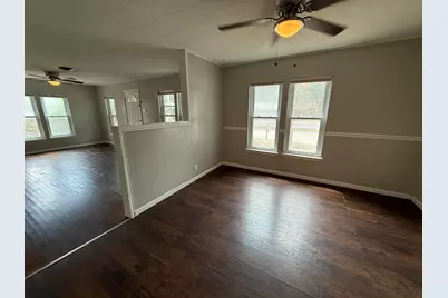 607 N Main Street, Burnet, TX 78611 - Photo 4