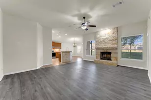 206 Cailin Ct, Burnet, TX 78611 - Photo 12