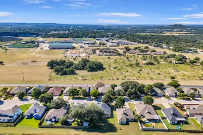 206 Cailin Ct, Burnet, TX 78611 - Photo 40