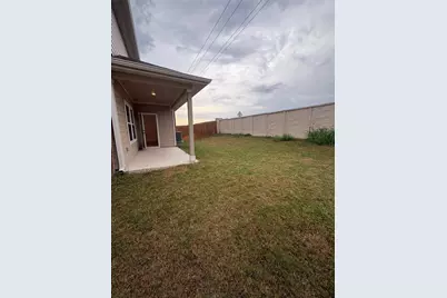 417 Lake Sweetwater Lane, Niederwald, TX 78610 - Photo 36
