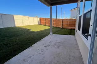 417 Lake Sweetwater Ln, Niederwald, TX 78610 - Photo 34