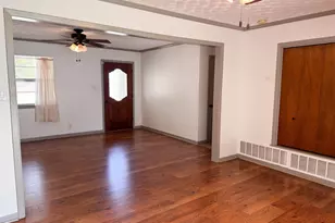 102 W Llano St, Llano, TX 78643 - Photo 4