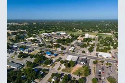 904 Key Ave, Lampasas, TX 76550 - Photo 24