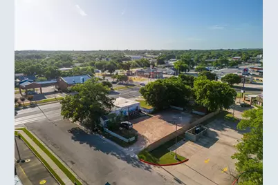 904 Key Ave, Lampasas, TX 76550 - Photo 26