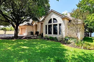 110 Dog Leg St, Meadowlakes, TX 78654 - Photo 4