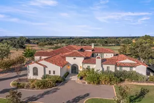 451 La Serena, Horseshoe Bay, TX 78657 - Photo 1