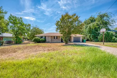 1108 Cedar Drive, Marble Falls, TX 78654 - Photo 4