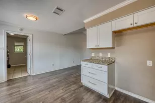 1108 Cedar Dr, Marble Falls, TX 78654 - Photo 12