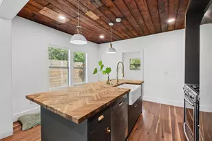 207 S Chestnut St St, Lampasas, TX 76550 - Photo 6