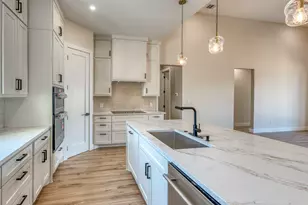 120 Golden Harvest, Horseshoe Bay, TX 78657 - Photo 8