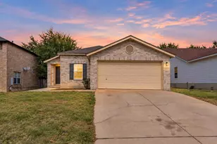 105 E Wildflower Blvd, Marble Falls, TX 78654 - Photo 1