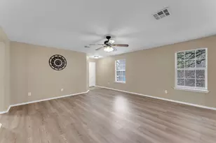 105 E Wildflower Blvd, Marble Falls, TX 78654 - Photo 4