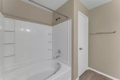 105 E Wildflower Blvd, Marble Falls, TX 78654 - Photo 16