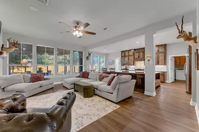 111 Natalies Pt, Burnet, TX 78611 - Photo 12