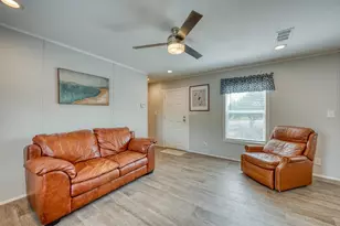 2546 Indian Trail, Kingsland, TX 78639 - Photo 18