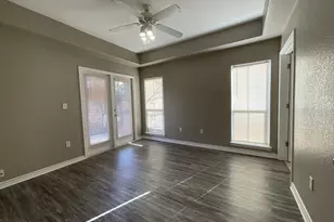 407 Green Leaf, Horseshoe Bay, TX 78657 - Photo 10