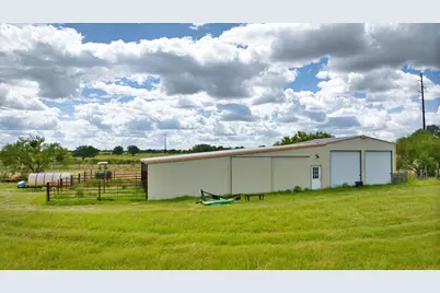 12119 W Hwy 29, Llano, TX 78643 - Photo 14