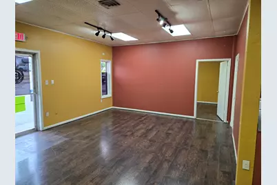 708 Second Street, Marble Falls, TX 78654 - Photo 12