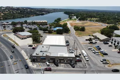 708 Second Street, Marble Falls, TX 78654 - Photo 2