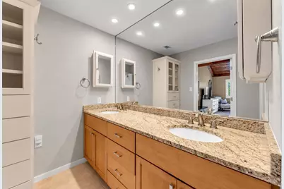 113 Dawn, Horseshoe Bay, TX 78657 - Photo 16