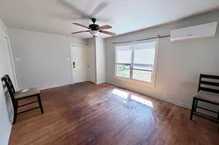 501 S Pierce St, Burnet, TX 78611 - Photo 18