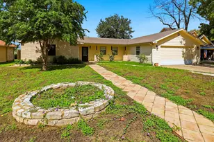 180 Turkey Run, Meadowlakes, TX 78654 - Photo 1