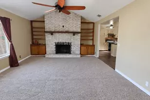 1505 Sunset Dr, Marble Falls, TX 78654 - Photo 2