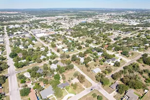 616 Ave D, Marble Falls, TX 78654 - Photo 6