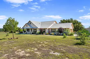 560 Saddle Ridge Dr, Bertram, TX 78605 - Photo 1