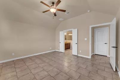 560 Saddle Ridge Dr, Bertram, TX 78605 - Photo 14