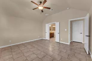 560 Saddle Ridge Dr, Bertram, TX 78605 - Photo 14
