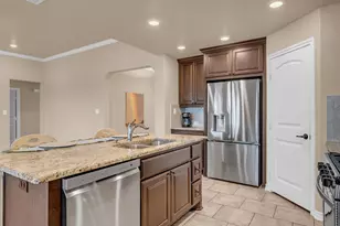 560 Saddle Ridge Dr, Bertram, TX 78605 - Photo 10