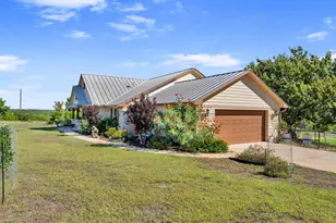 560 Saddle Ridge Dr, Bertram, TX 78605 - Photo 30
