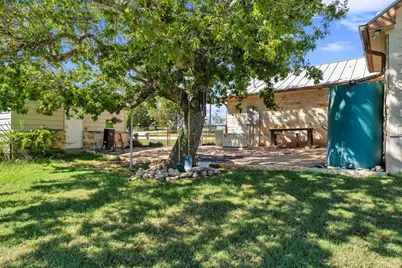 560 Saddle Ridge Dr, Bertram, TX 78605 - Photo 28