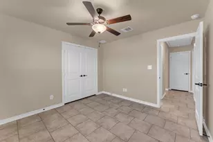 560 Saddle Ridge Dr, Bertram, TX 78605 - Photo 22