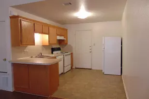 2405 Ridgeview, Kingsland, TX 78639 - Photo 2