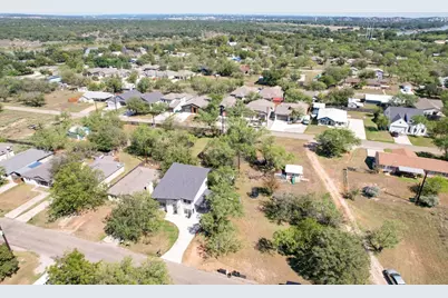 847 Pecan Ln, Cottonwood Shores, TX 78657 - Photo 22