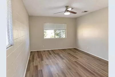 1635 B River Oaks Dr, Kingsland, TX 78639 - Photo 2