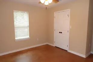 203 Island Lodges, Buchanan Dam, TX 78639 - Photo 10