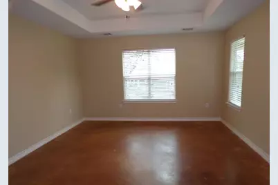 203 Island Lodges, Buchanan Dam, TX 78639 - Photo 6