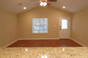 203 Island Lodges, Buchanan Dam, TX 78639 - Photo 4