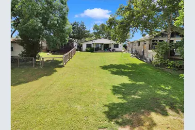 4718 River Oaks Dr Drive, Kingsland, TX 78639 - Photo 6