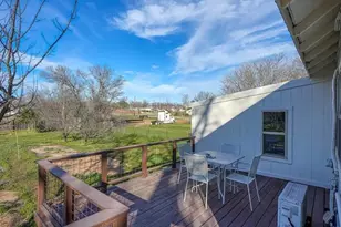 305 W Tarrant St, Llano, TX 78643 - Photo 16