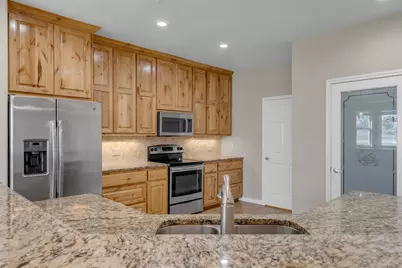 625 Skyline Drive, Kingsland, TX 78639 - Photo 16