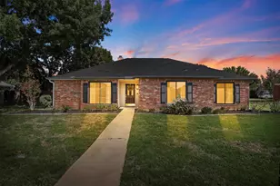 300 Firestone Dr, Meadowlakes, TX 78654 - Photo 1