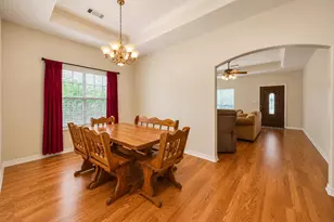 1107 E College St, Llano, TX 78643 - Photo 6