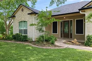 87 Firestone Pl, Meadowlakes, TX 78654 - Photo 1