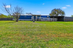 801 Anson St, Kingsland, TX 78639 - Photo 1